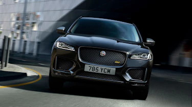 Jaguar F-Pace 300 Sport - front