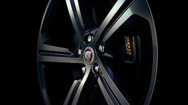 Jaguar F-Pace Chequered - wheels