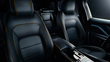 Jaguar F-Pace Chequered - seats