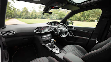Peugeot 308 2019 - dash
