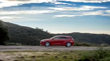 Kia Ceed GT review - profile
