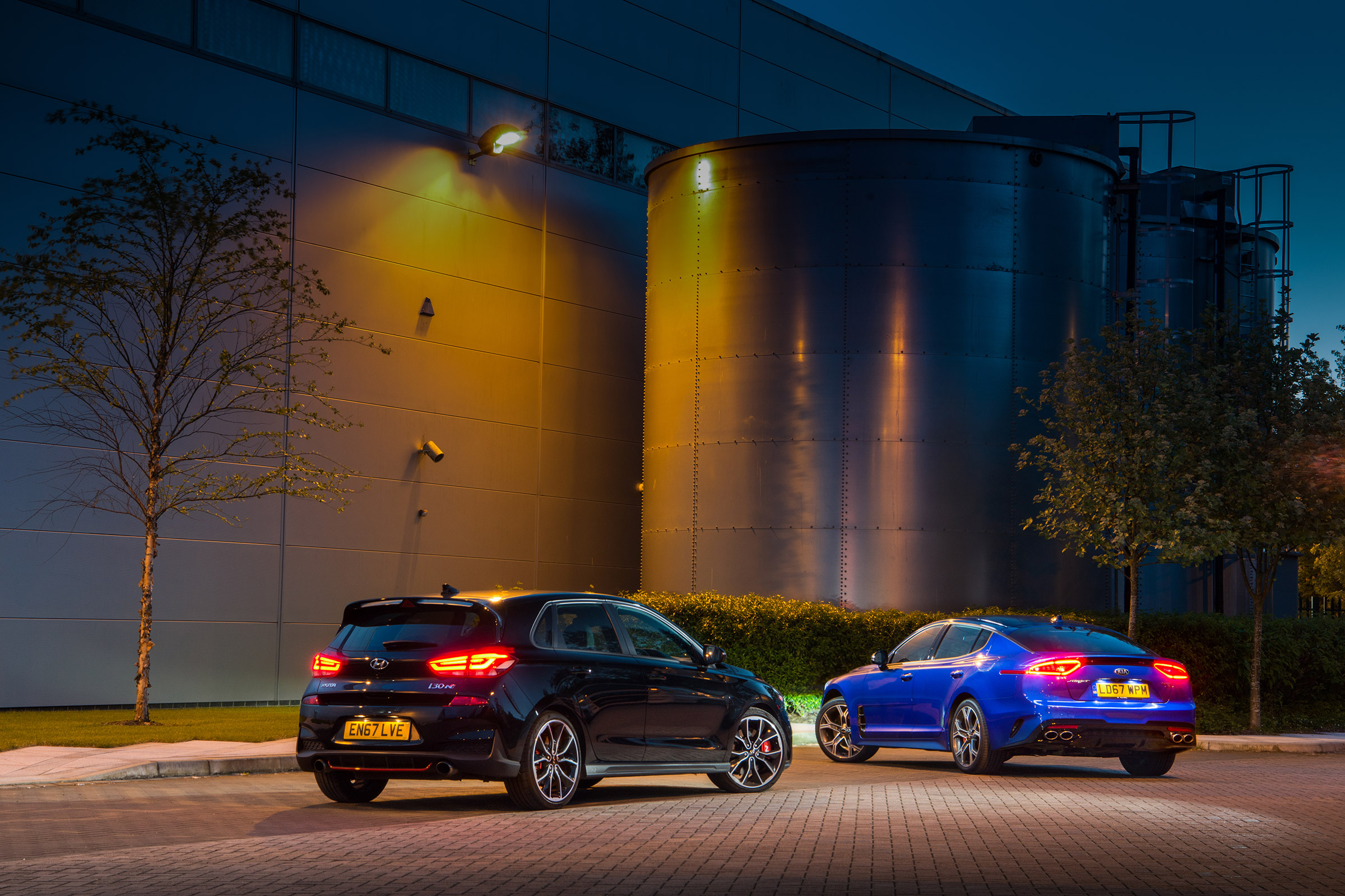 Hyundai i30 N and Kia Stinger GT S - pair