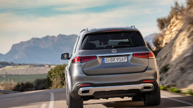 Mercedes GLS - rear