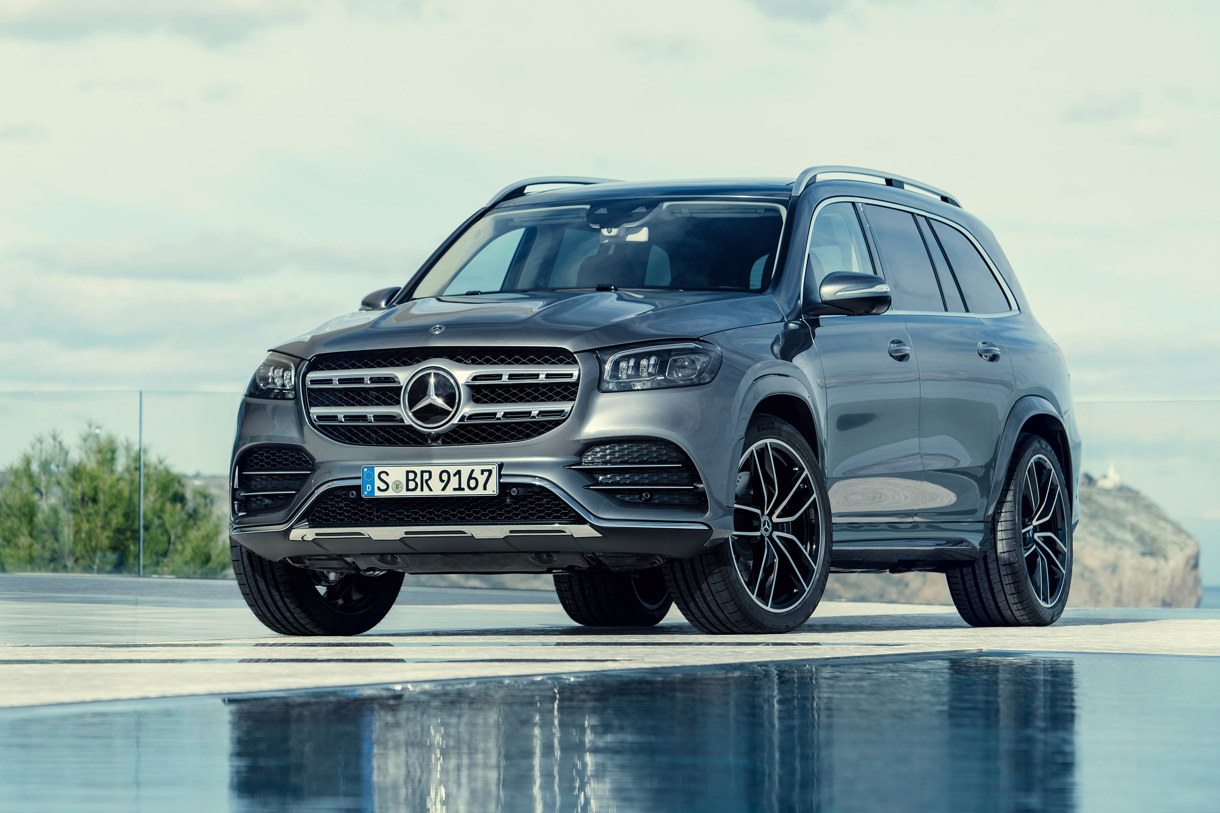 Mercedes GLS - static