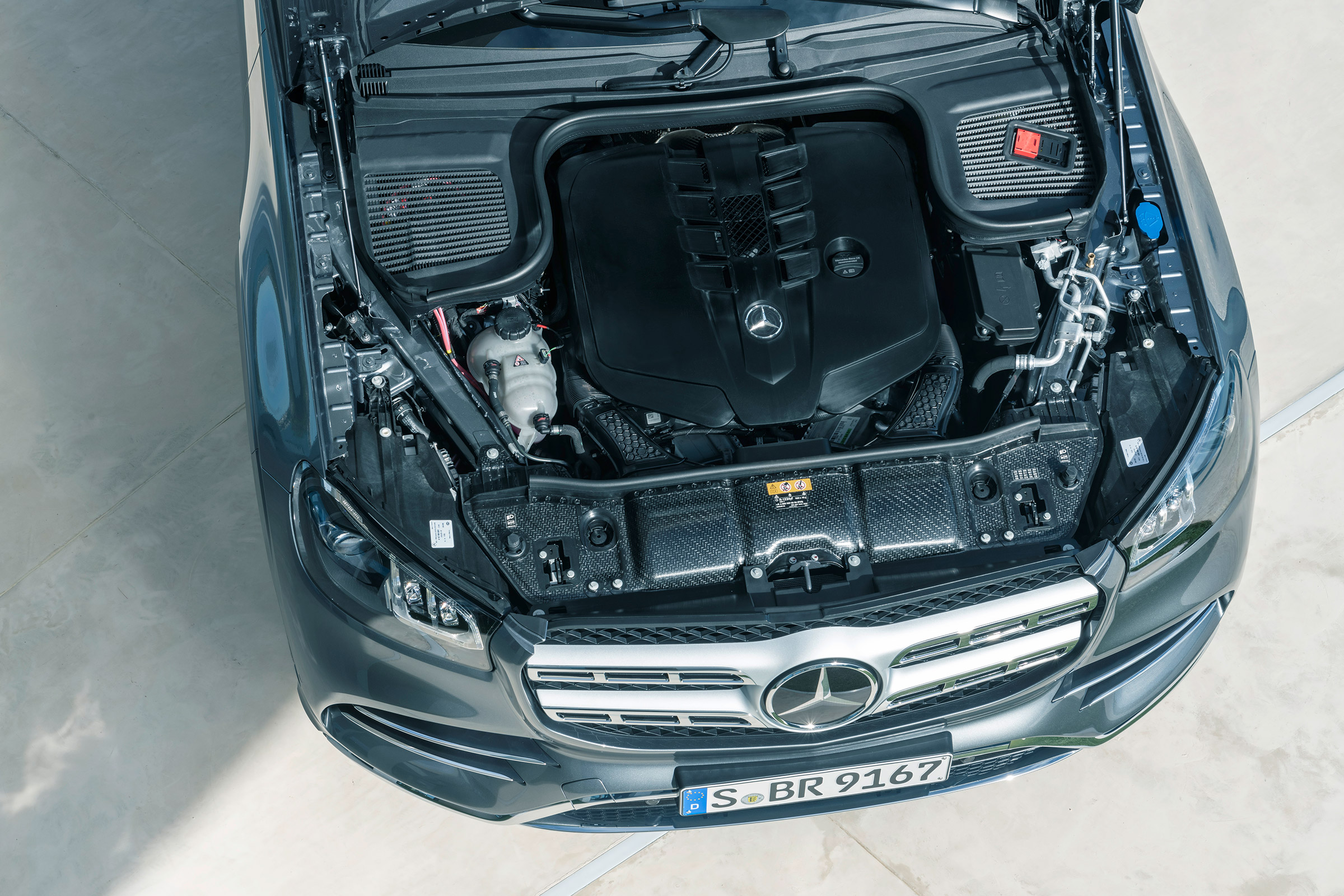 Mercedes GLS - engine