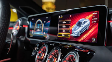 Mercedes-AMG CLA35 - LEDs