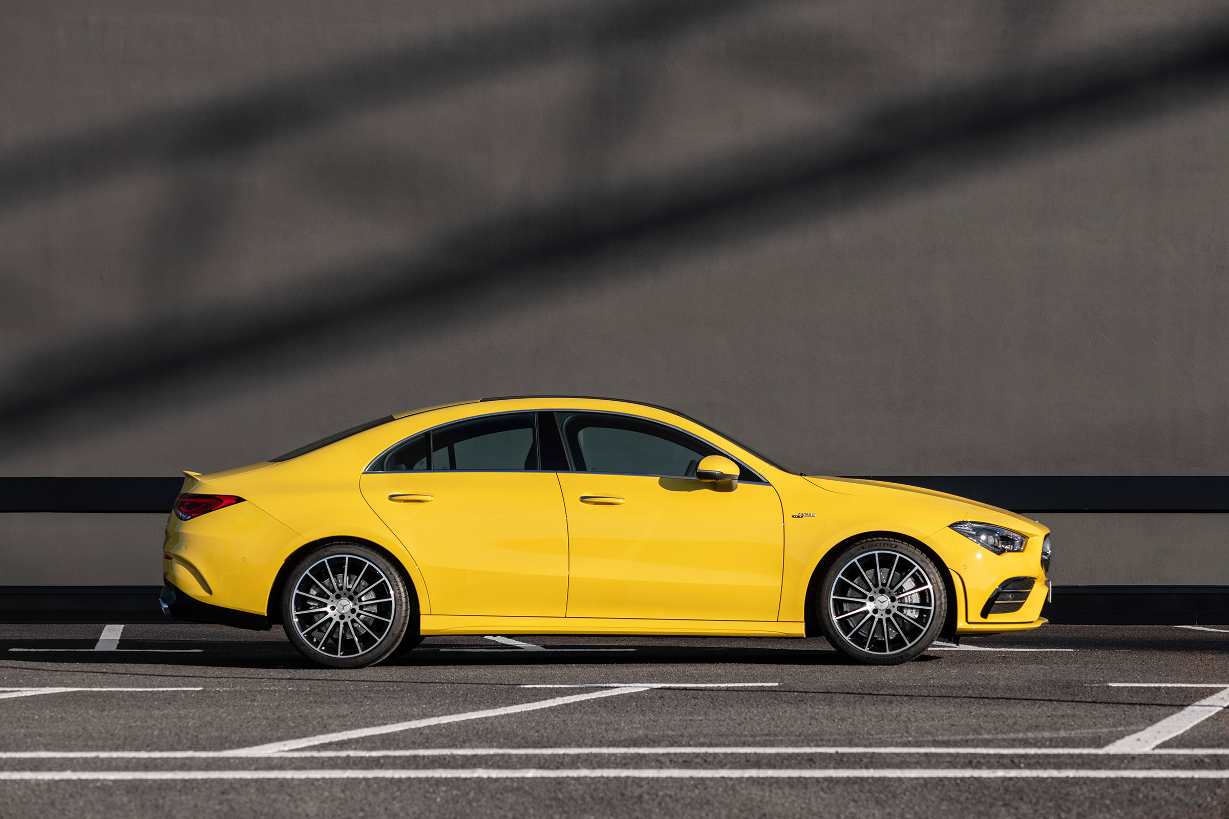 Mercedes-AMG CLA35 - side