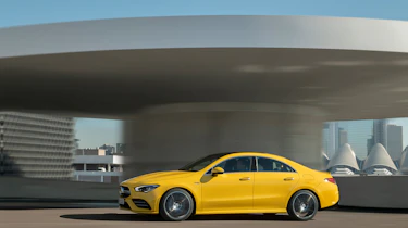 Mercedes-AMG CLA35 - side