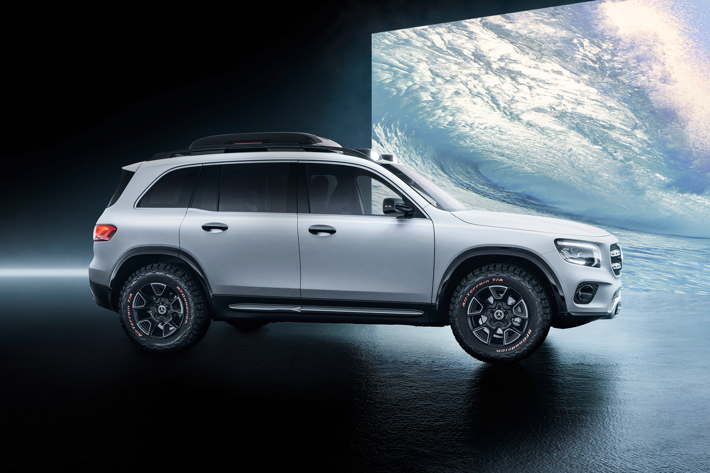 Mercedes GLB Concept - side