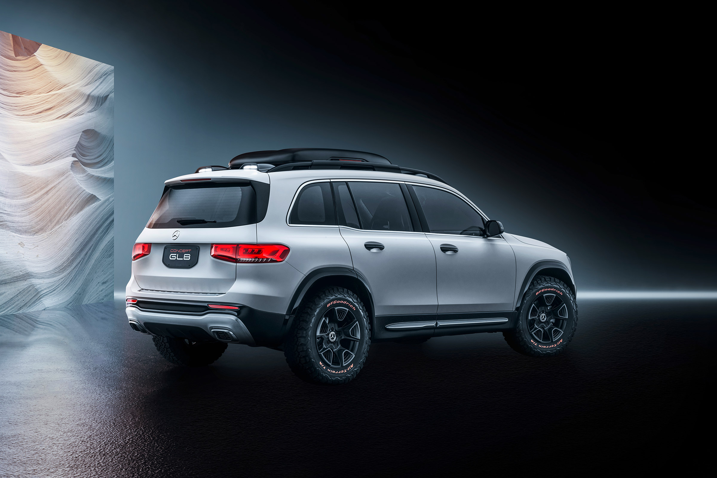Mercedes GLB Concept - rear quarter