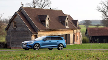 Volvo V60 R-design - side