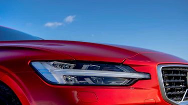 Volvo V60 R-design - headlight