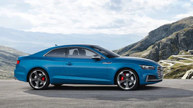 Audi S5 TDI - side
