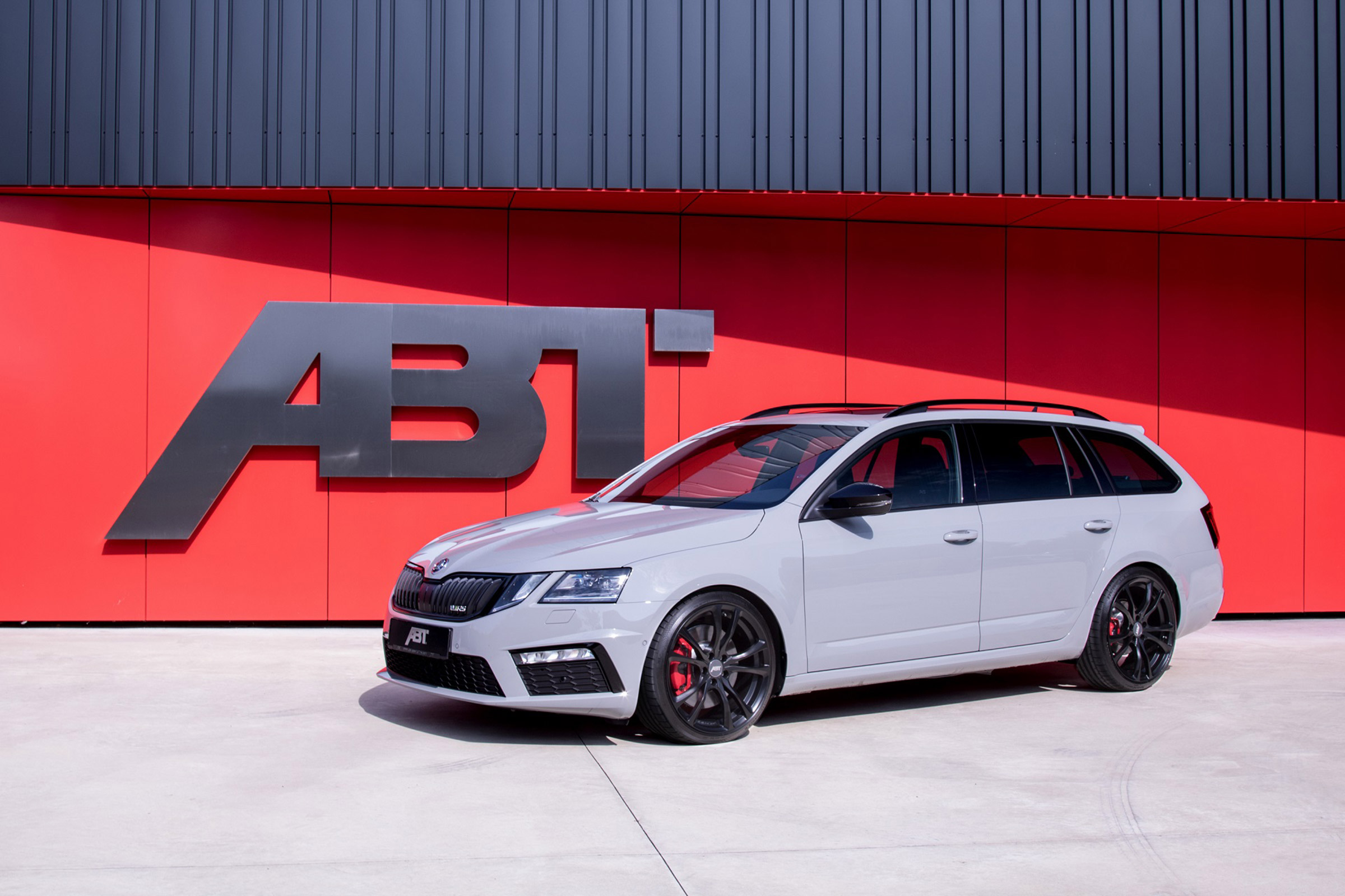 Abt Octavia vRS - front