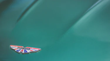 Aston Martin DBS 59 by Q - bonnet