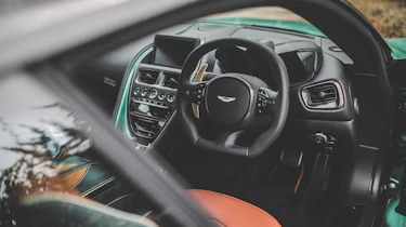 Aston Martin DBS 59 by Q - dash
