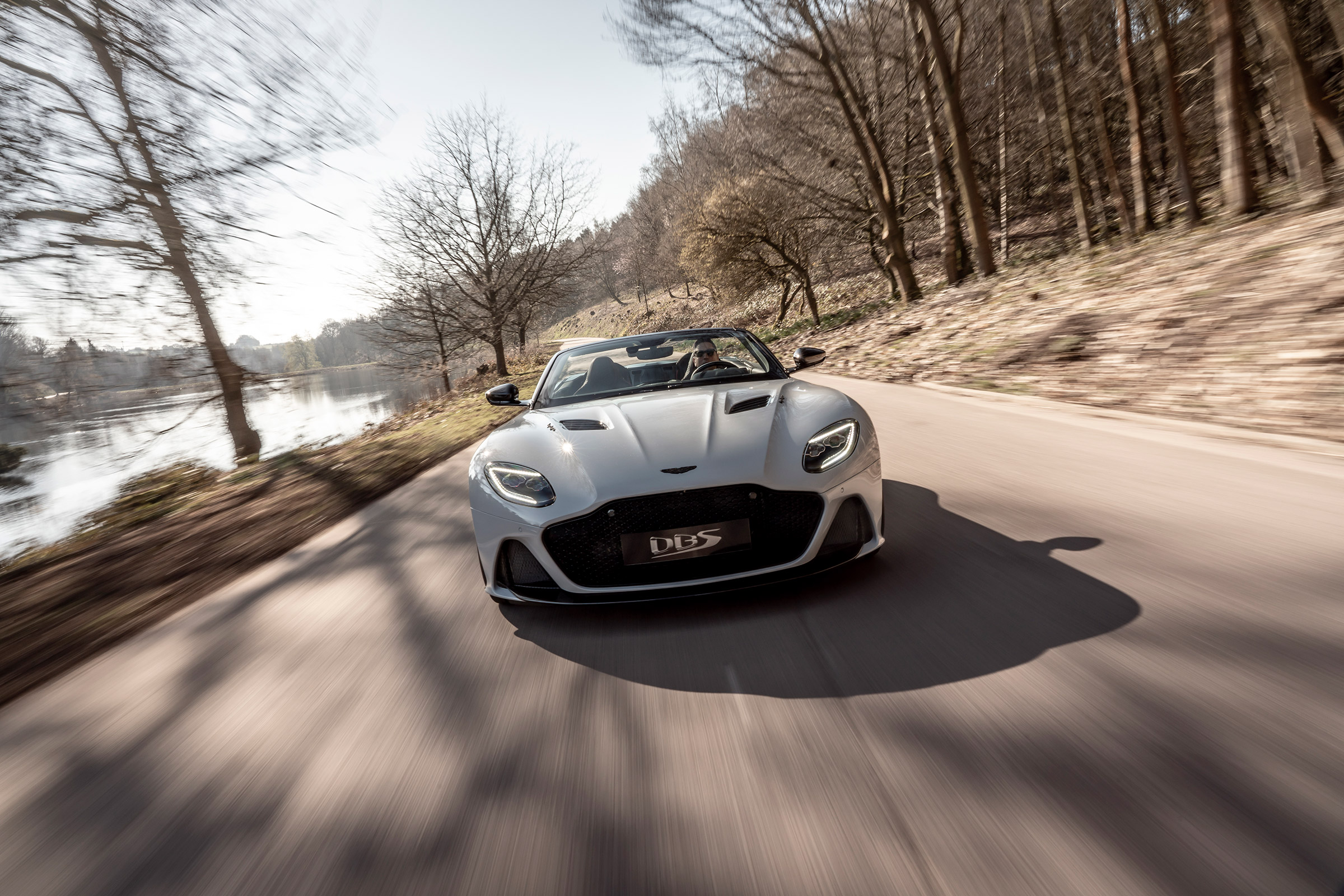 Aston Martin DBS Superleggera Volante - front