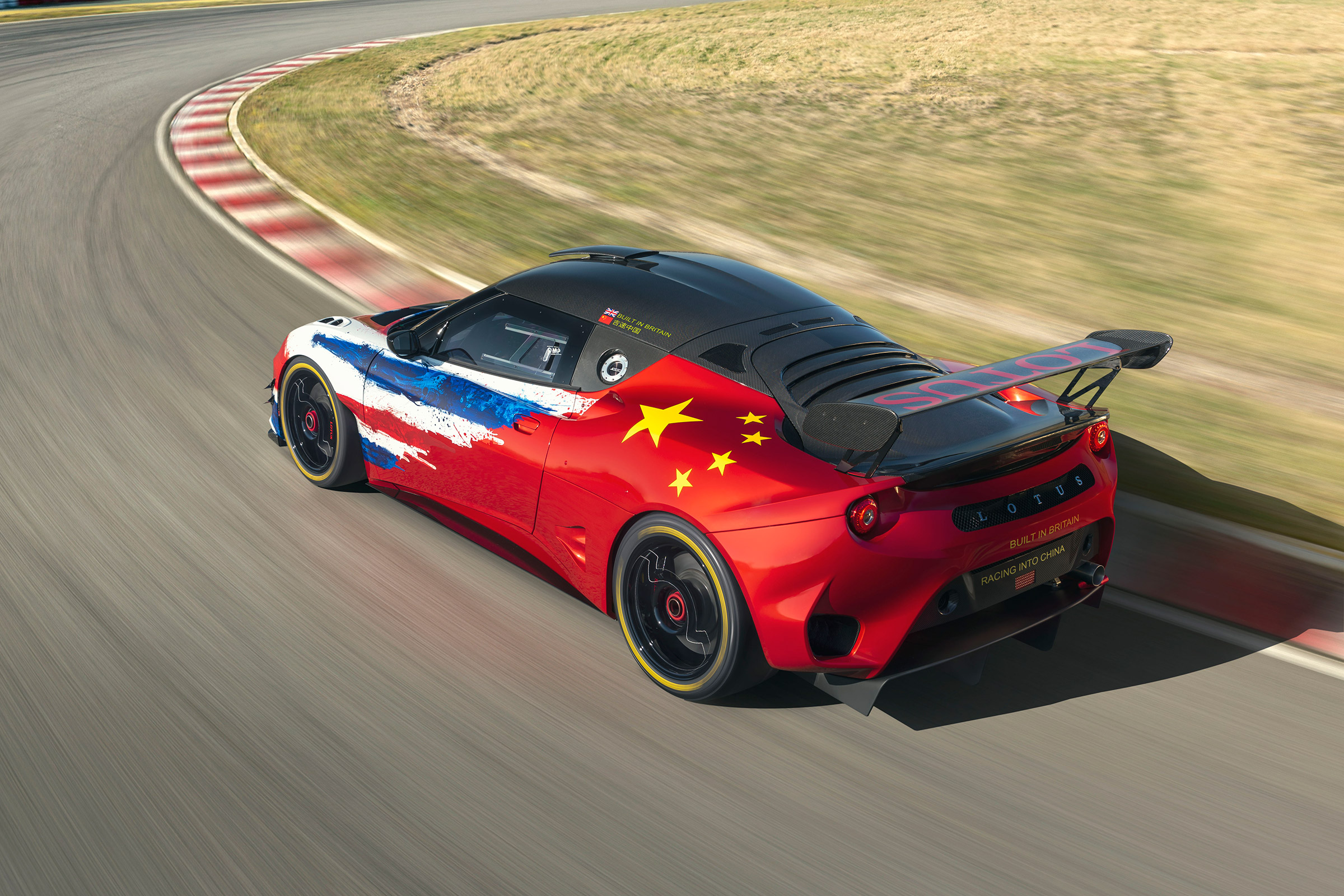 Lotus Evora GT4 Concept - top