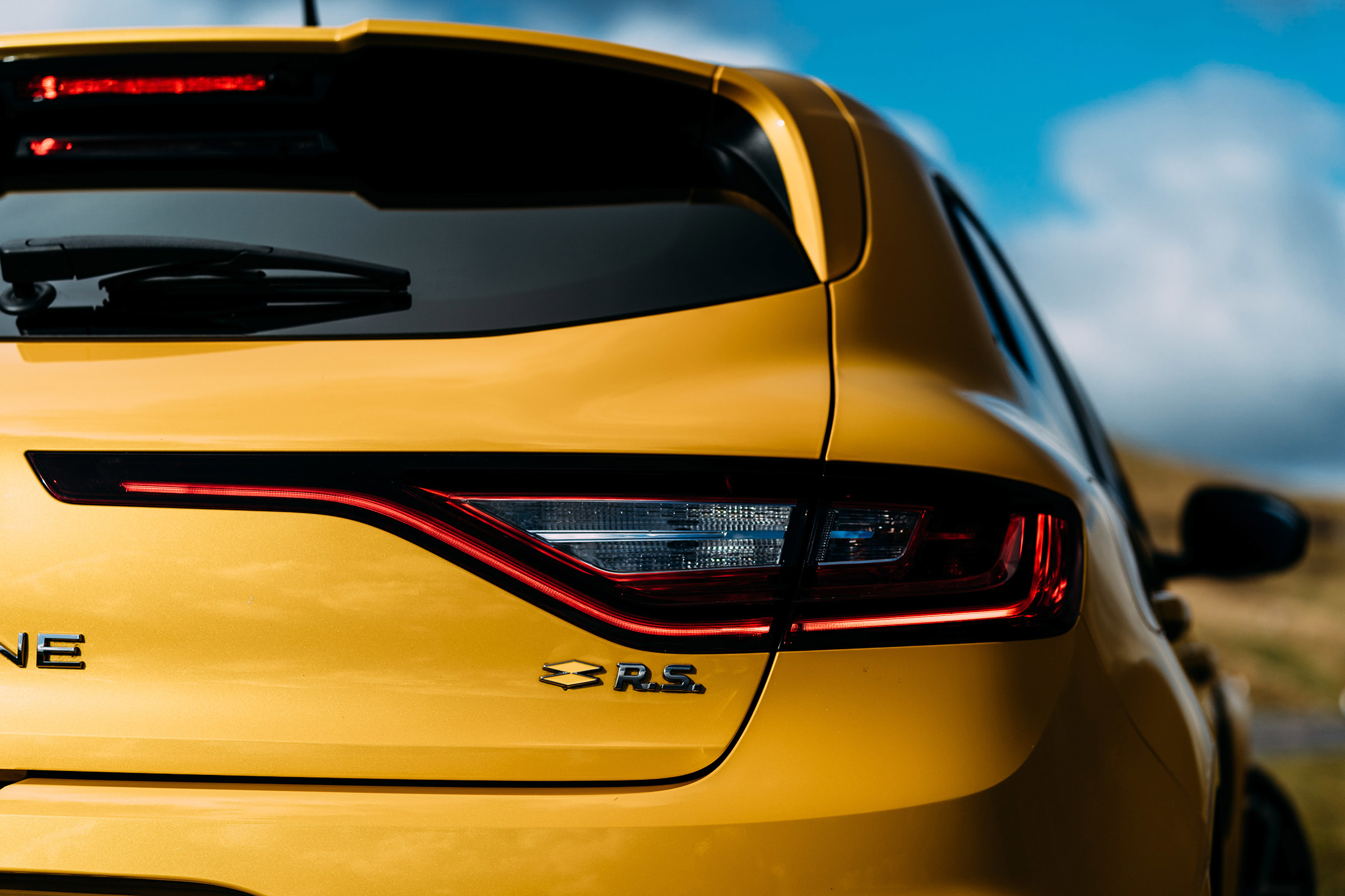 VW GTI TCR vs Megane RS Trophy - RS rear lights