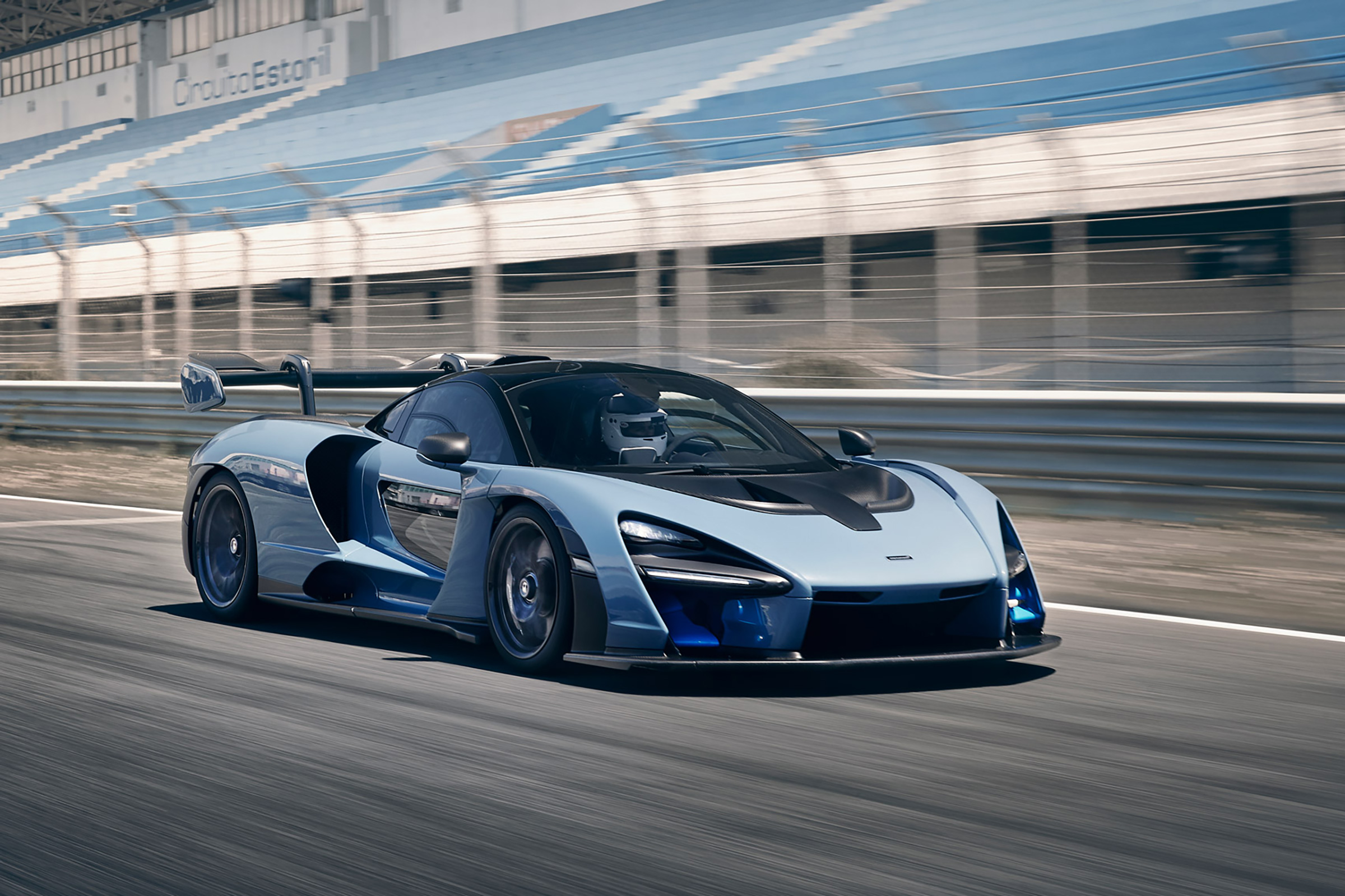 McLaren Senna