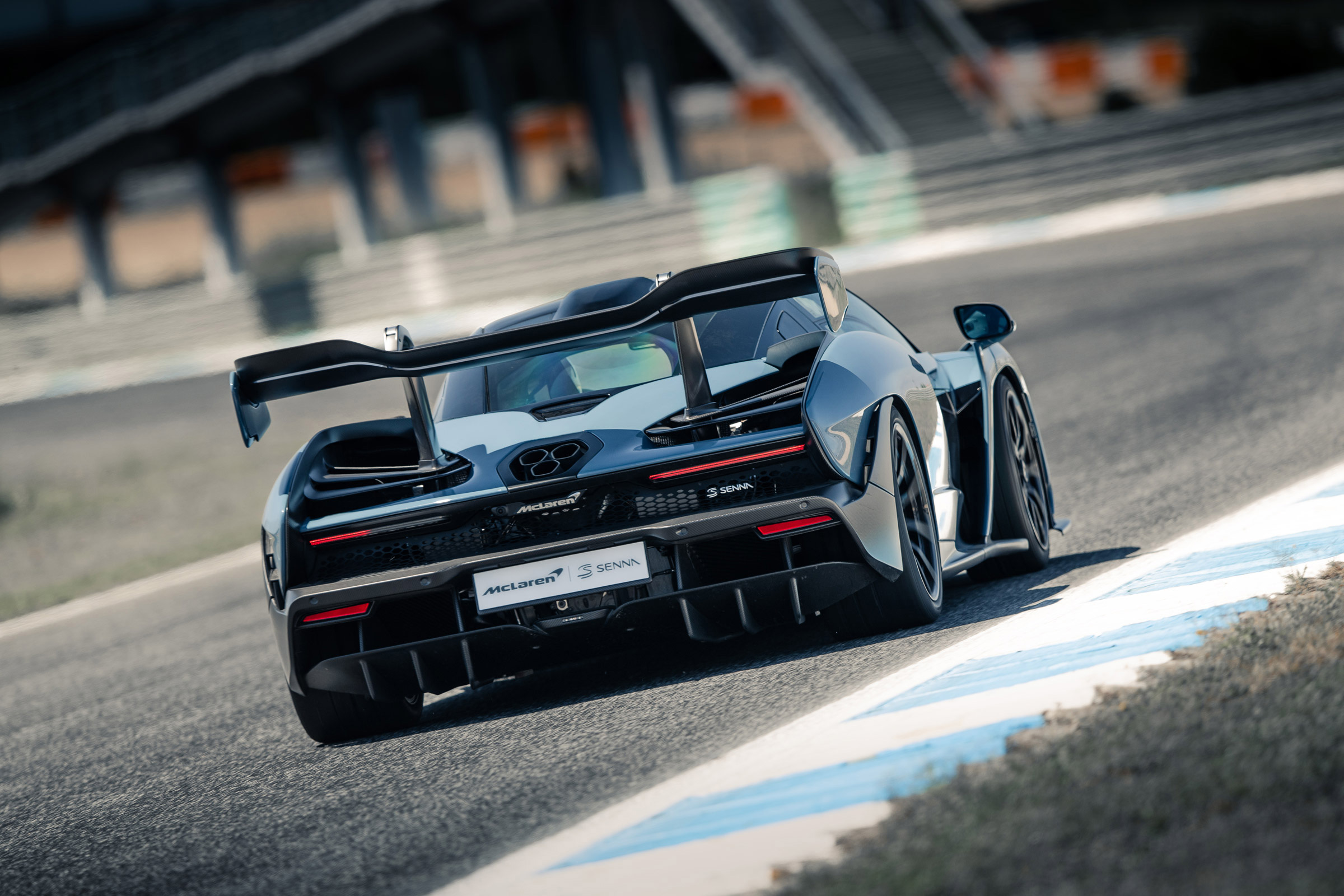 McLaren Senna