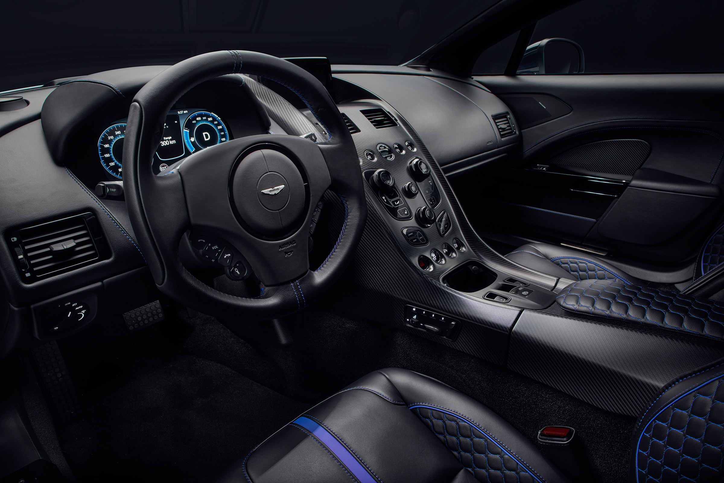 Aston Martin Rapide E - dash