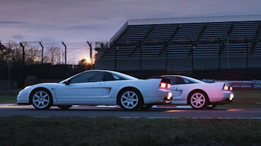 Honda NSX auction: 1995 NSX Type-R (92R) & 2005 NSX-R (02R)