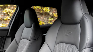 Audi S6 TDI - Seats
