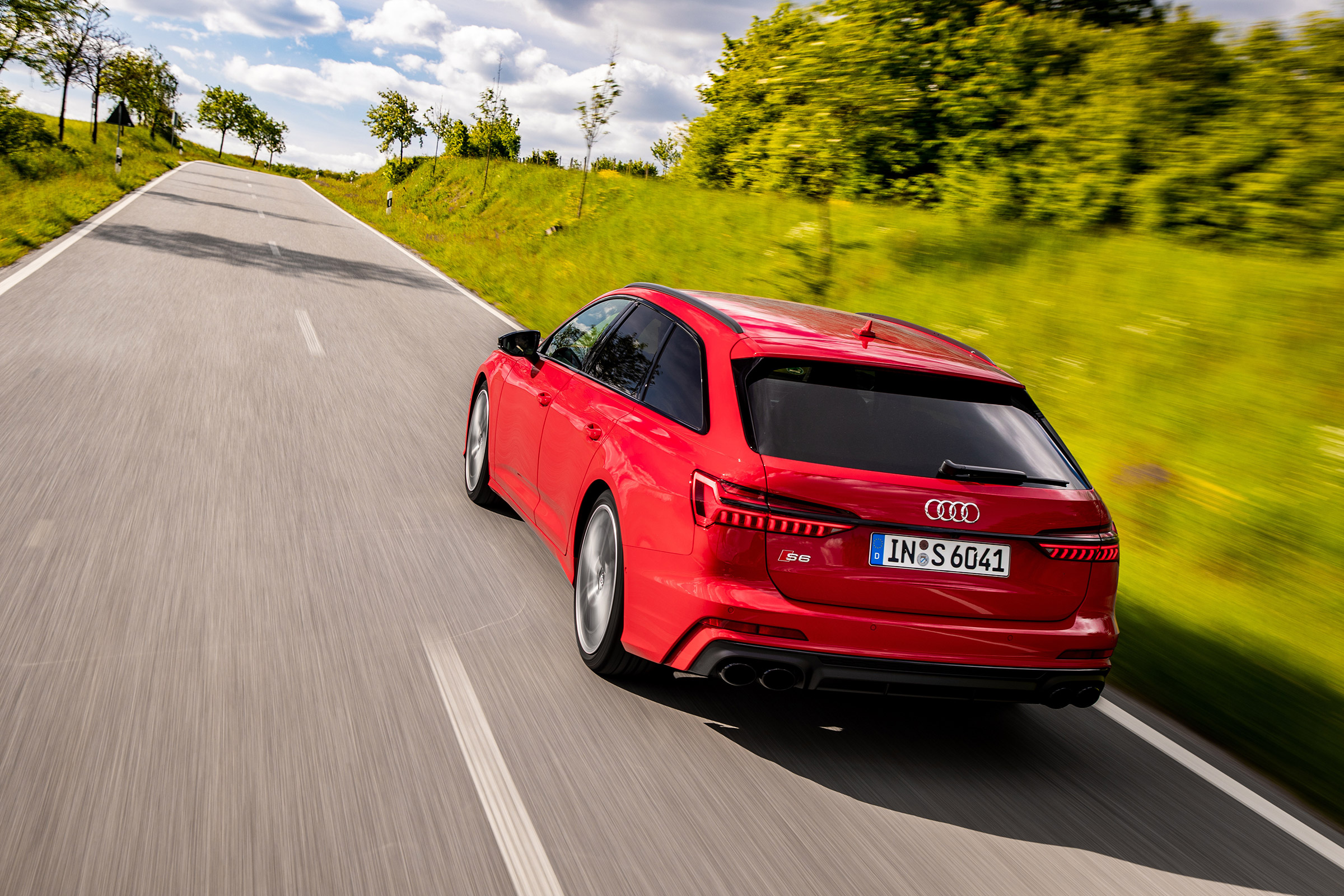 Audi S6 TDI - rear quarter