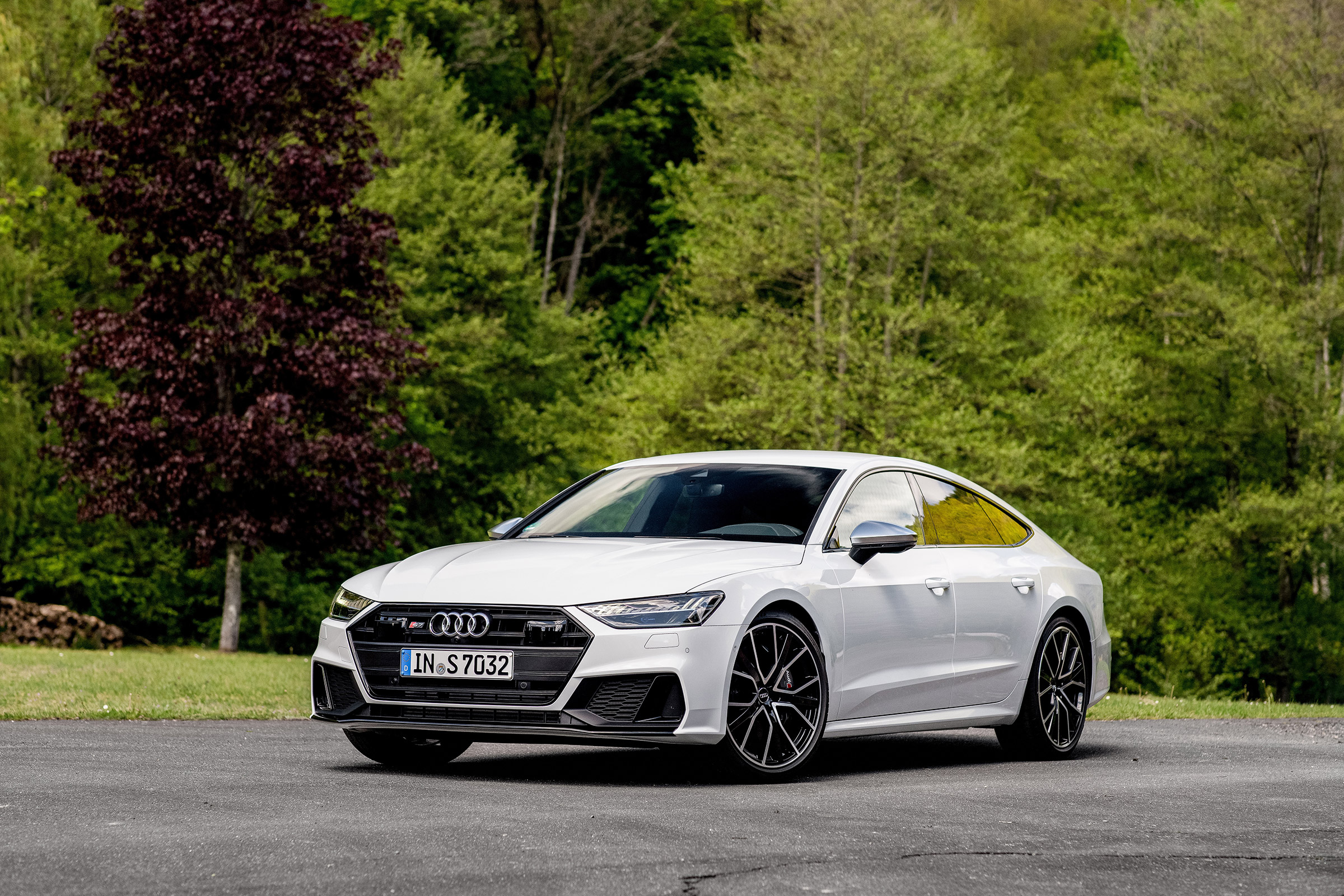 Audi S7 TDI - front quarter