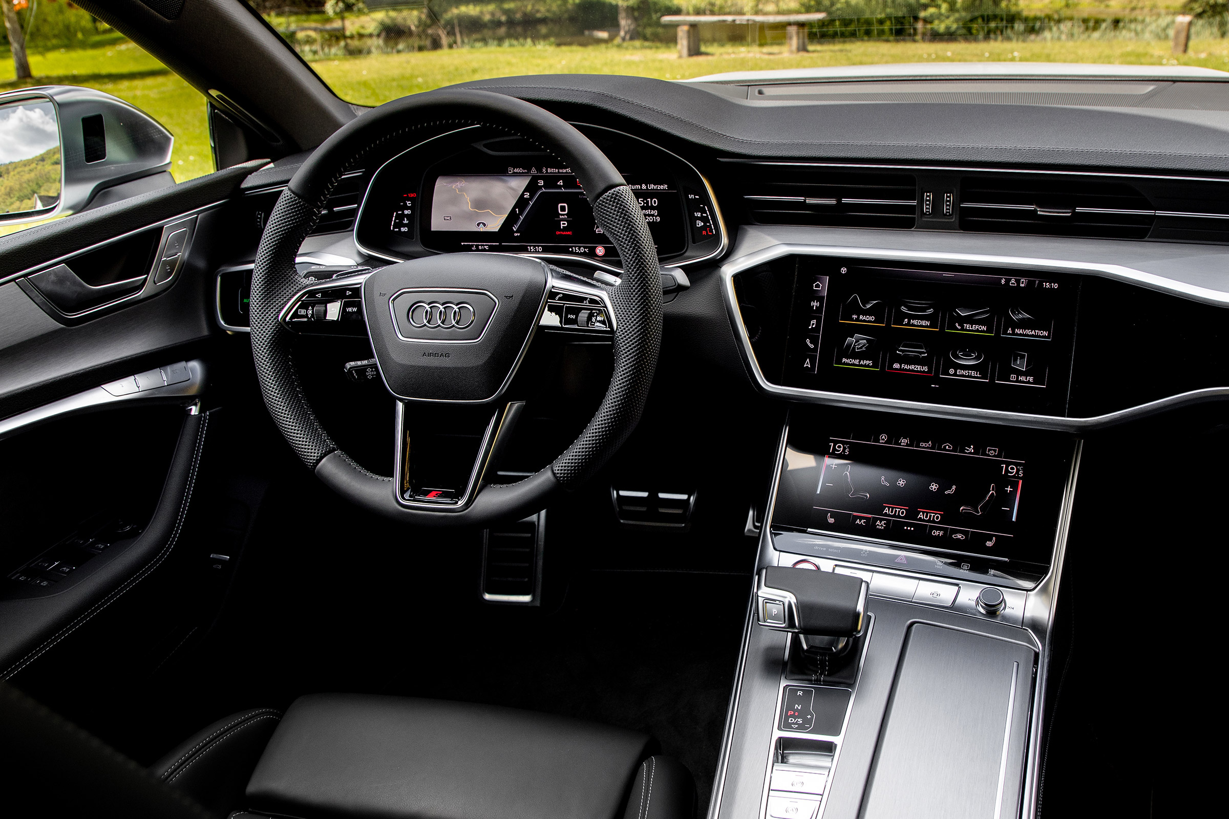 Audi S7 TDI - dash