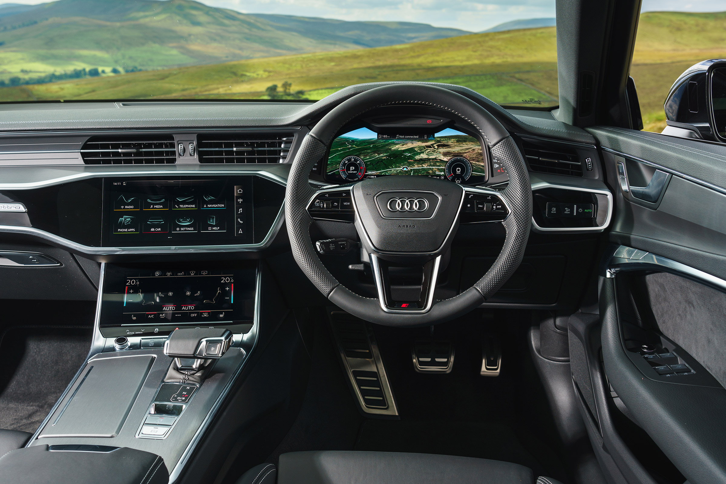 Audi A6 Estate S-Line - console