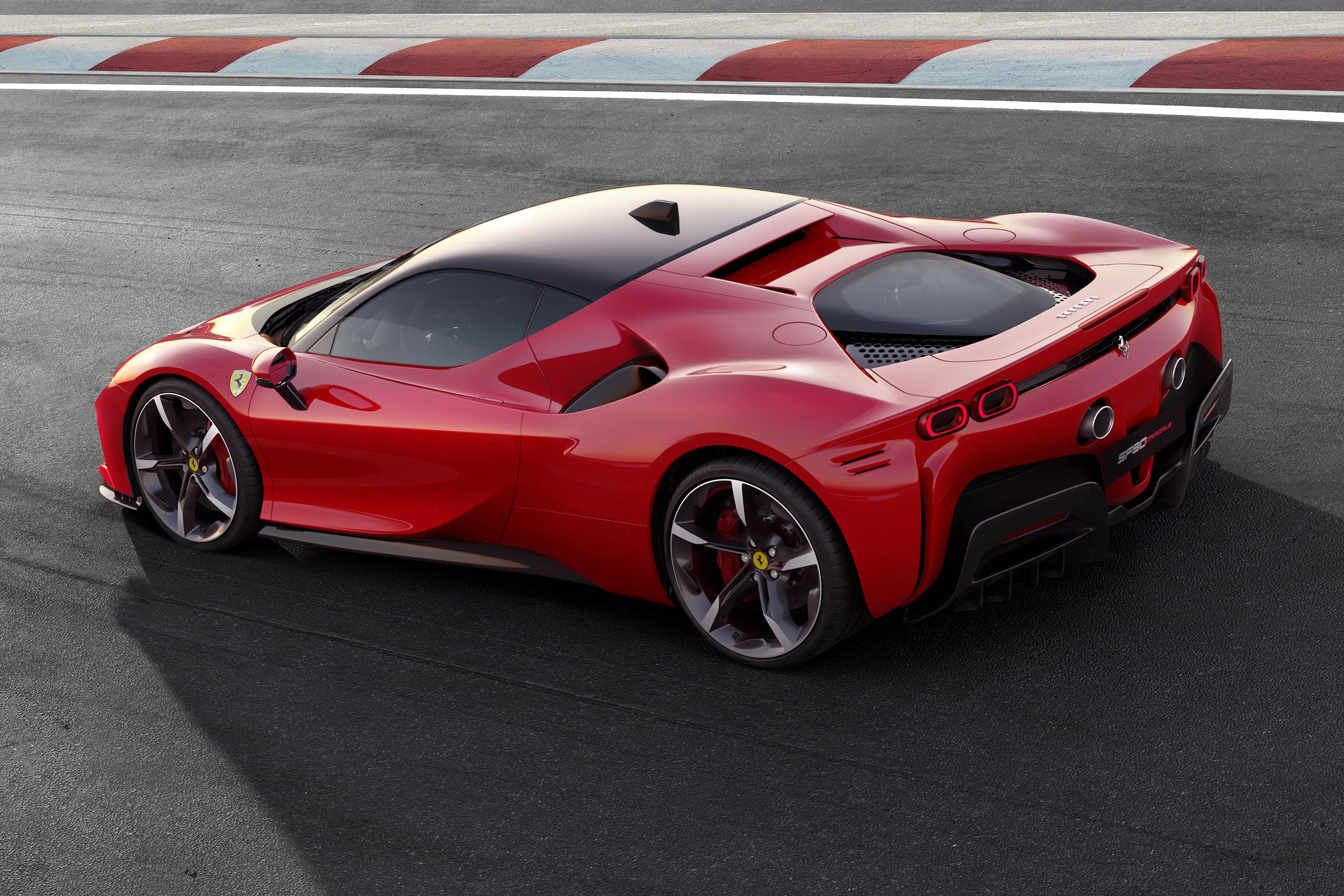 Ferrari SF90 Stradale - rear quarter