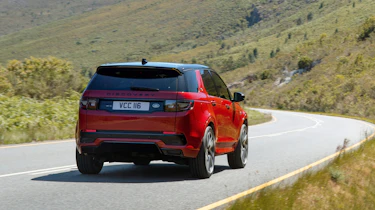 Land Rover Discovery Sport - rear