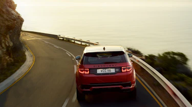 Land Rover Discovery Sport - rear