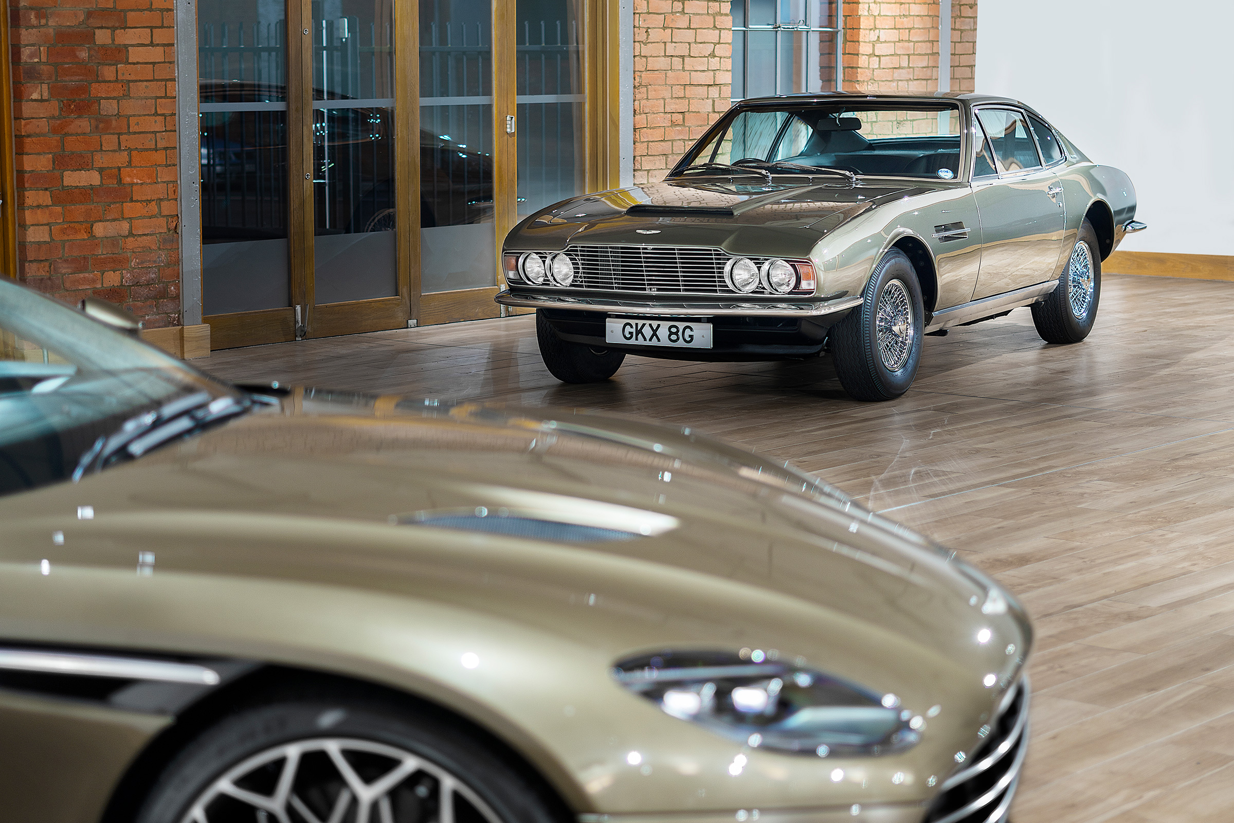 James Bond Aston Martin DBS Superleggera