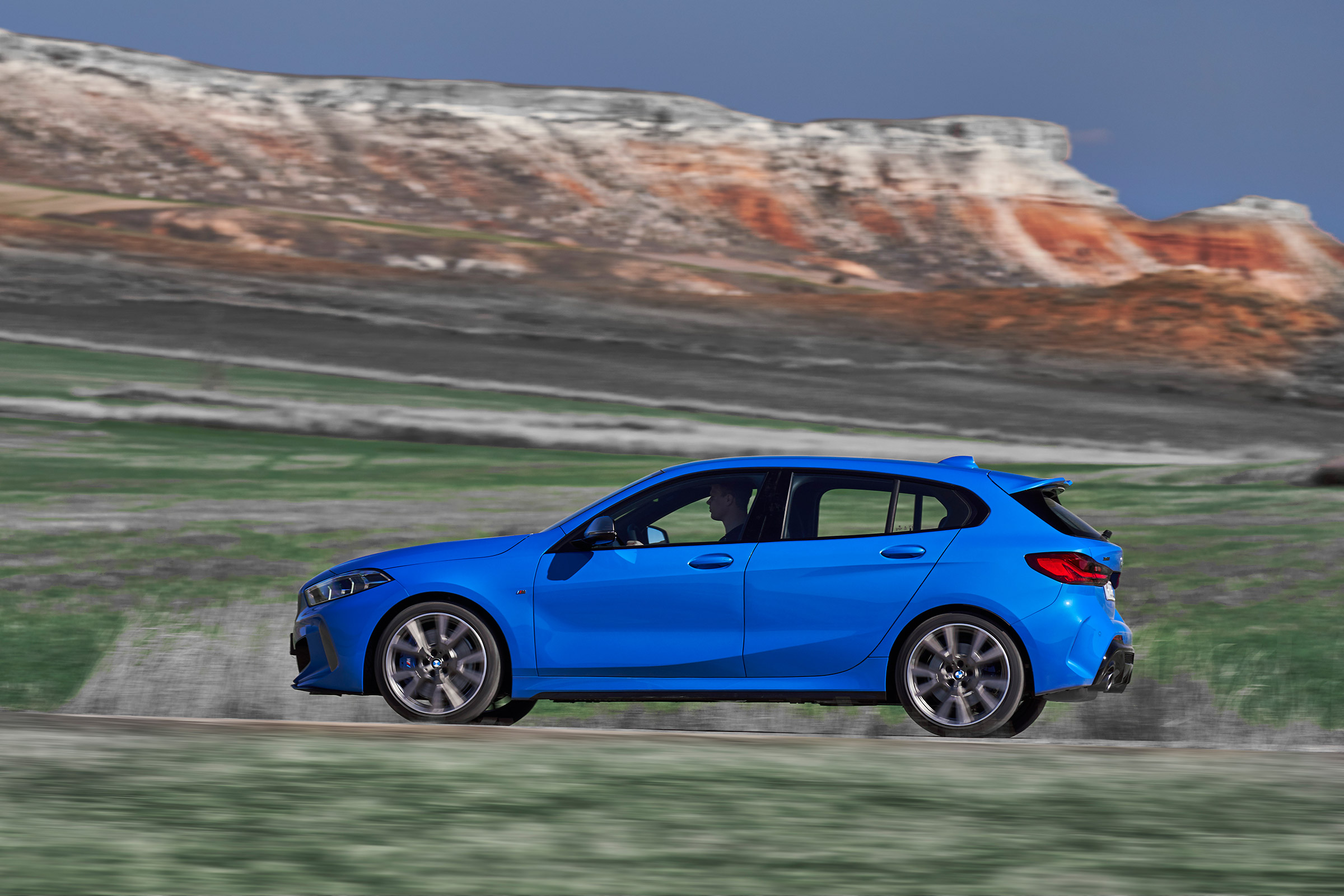 BMW M135i - side