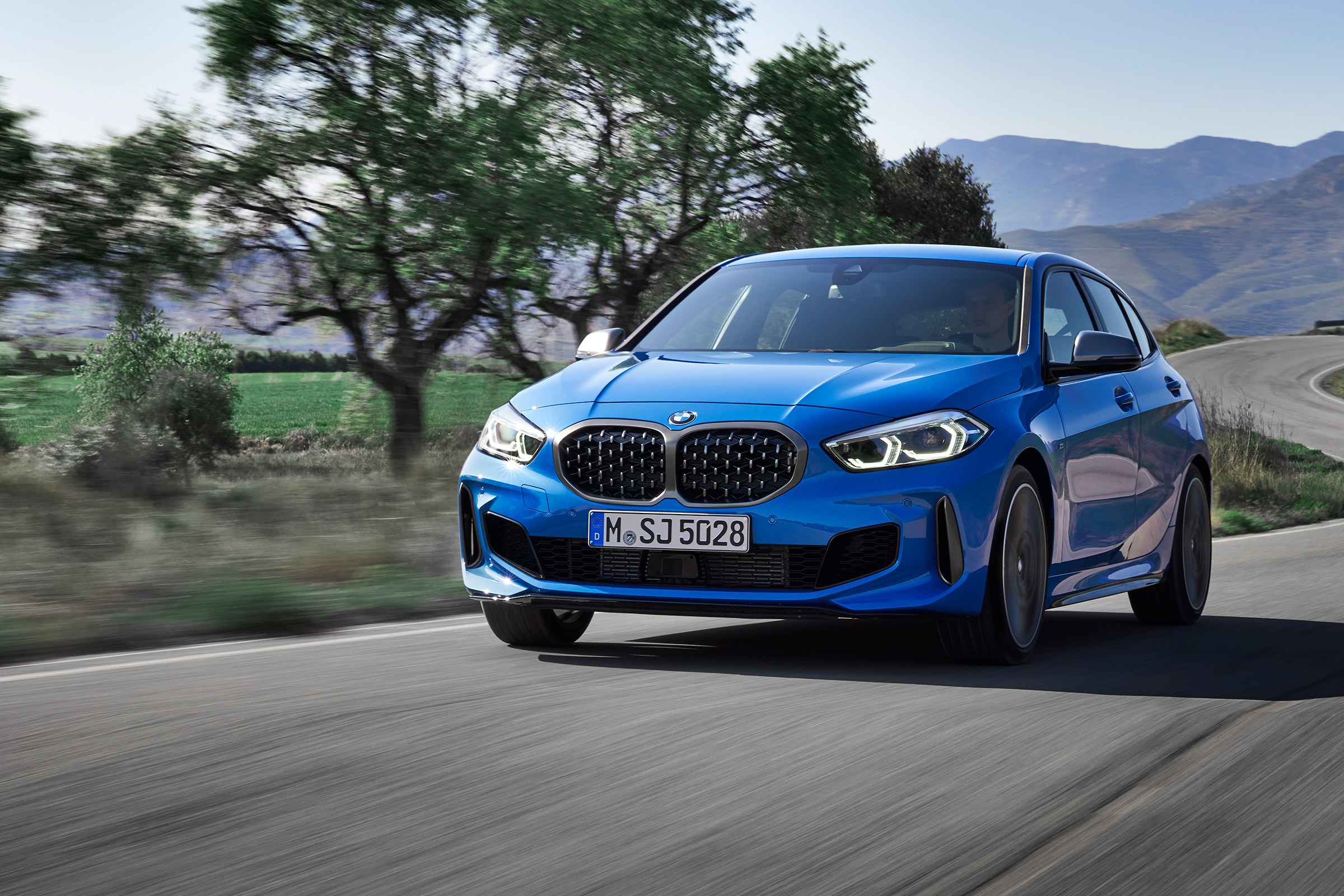 M135i header
