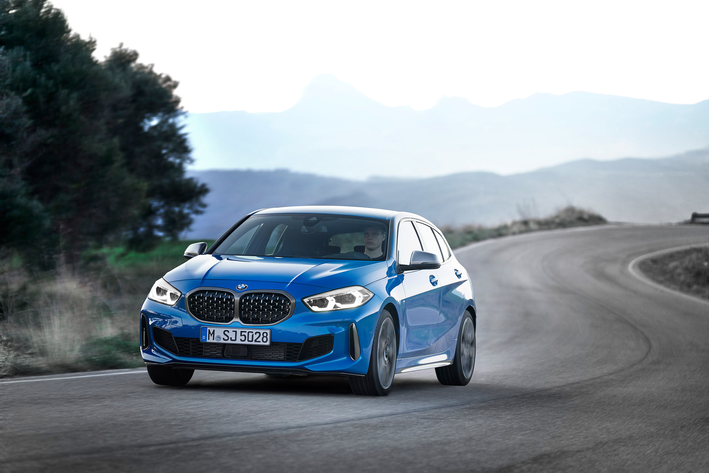 BMW M135i - nose