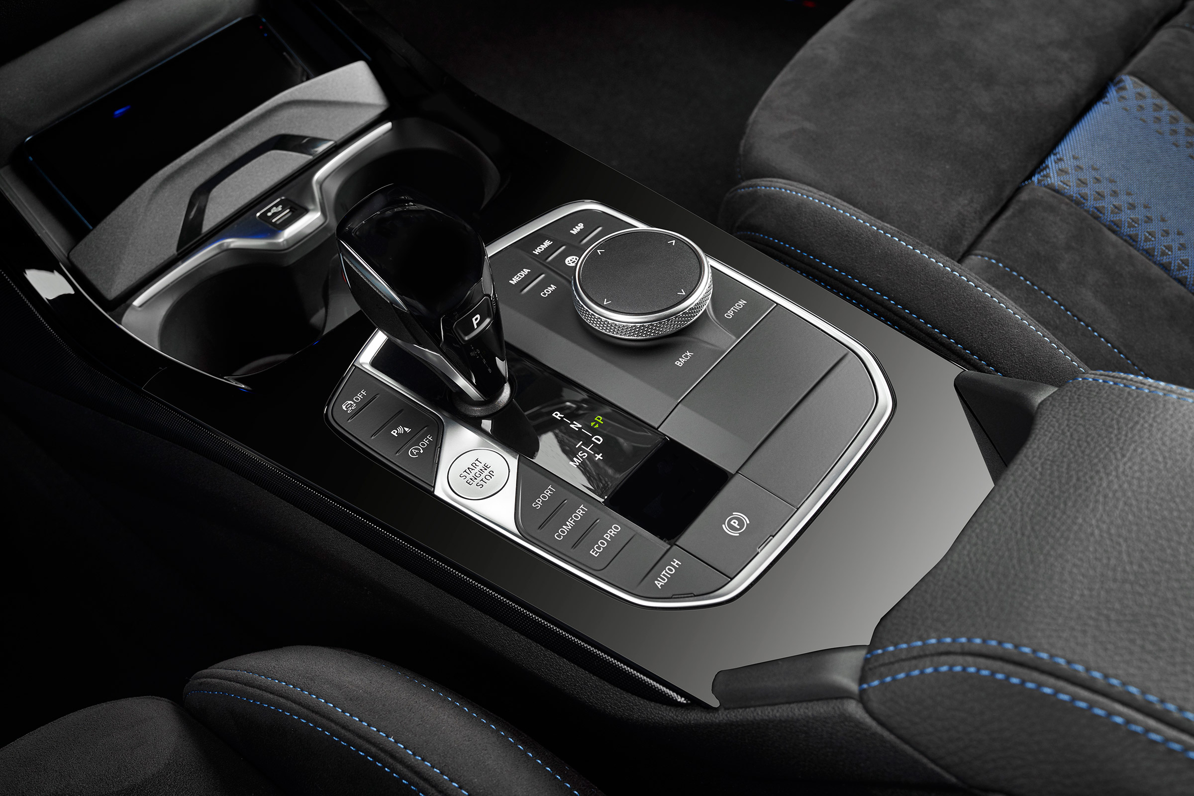 BMW M135i - selector