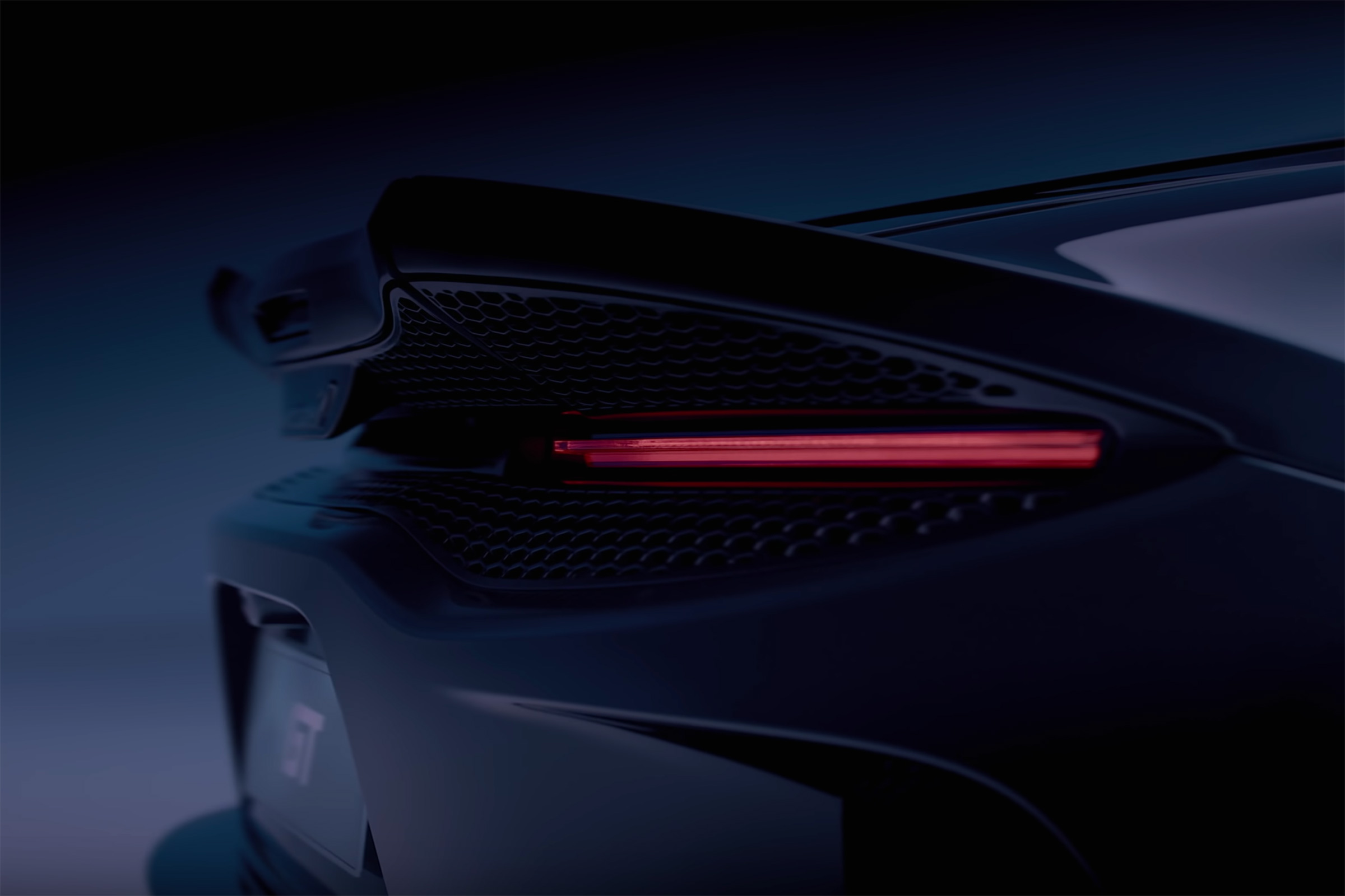 McLaren GT teaser 