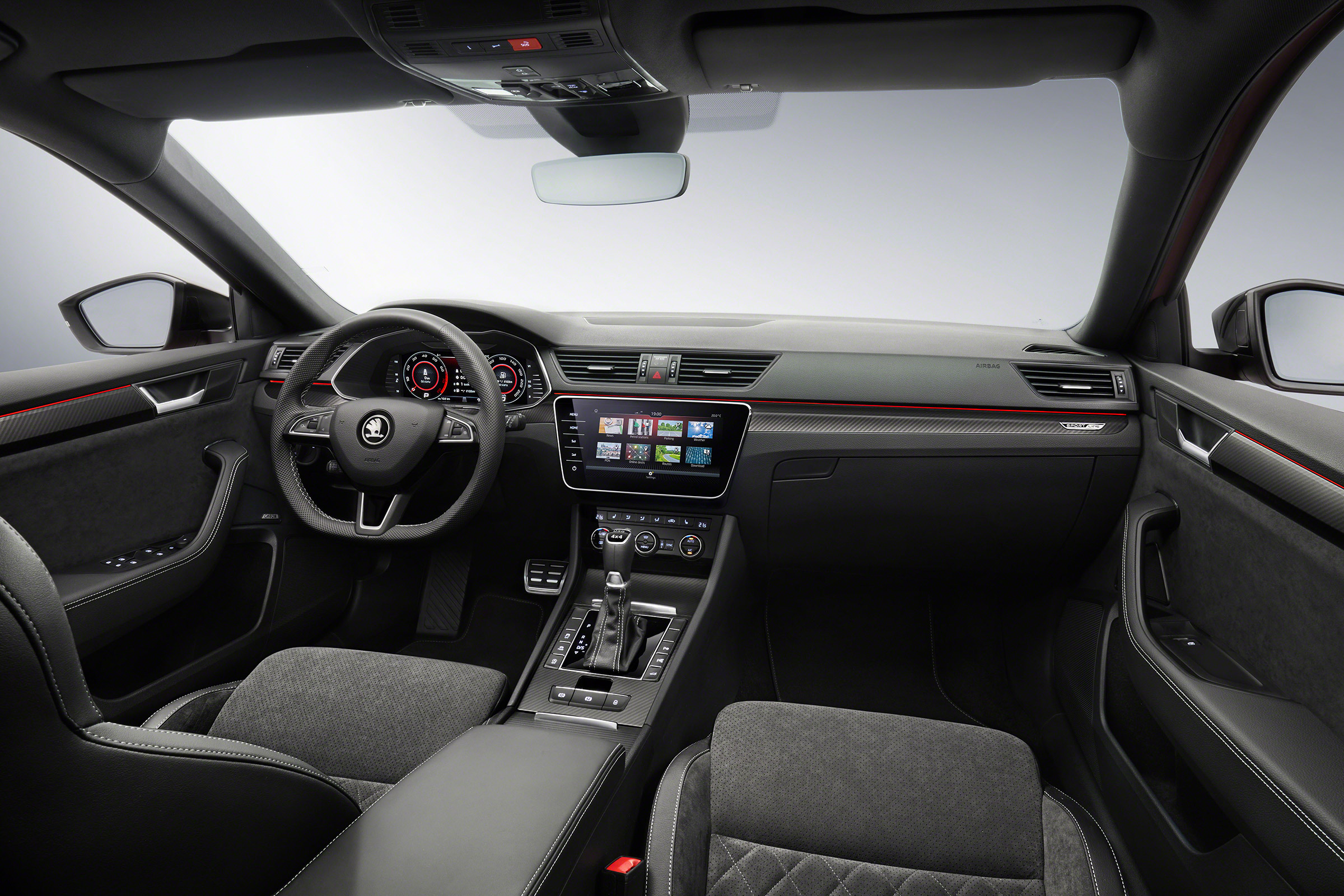 Skoda Superb facelift - interior