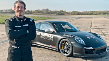 200mph sand Porsche 911 Turbo