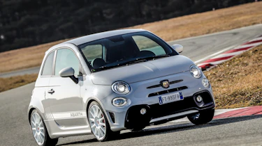 Abarth 595 Esseesse front