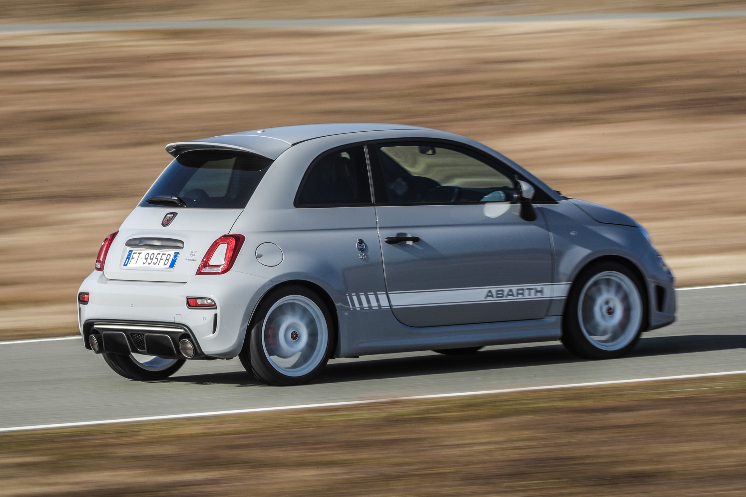 Abarth 595 Esseesse rear