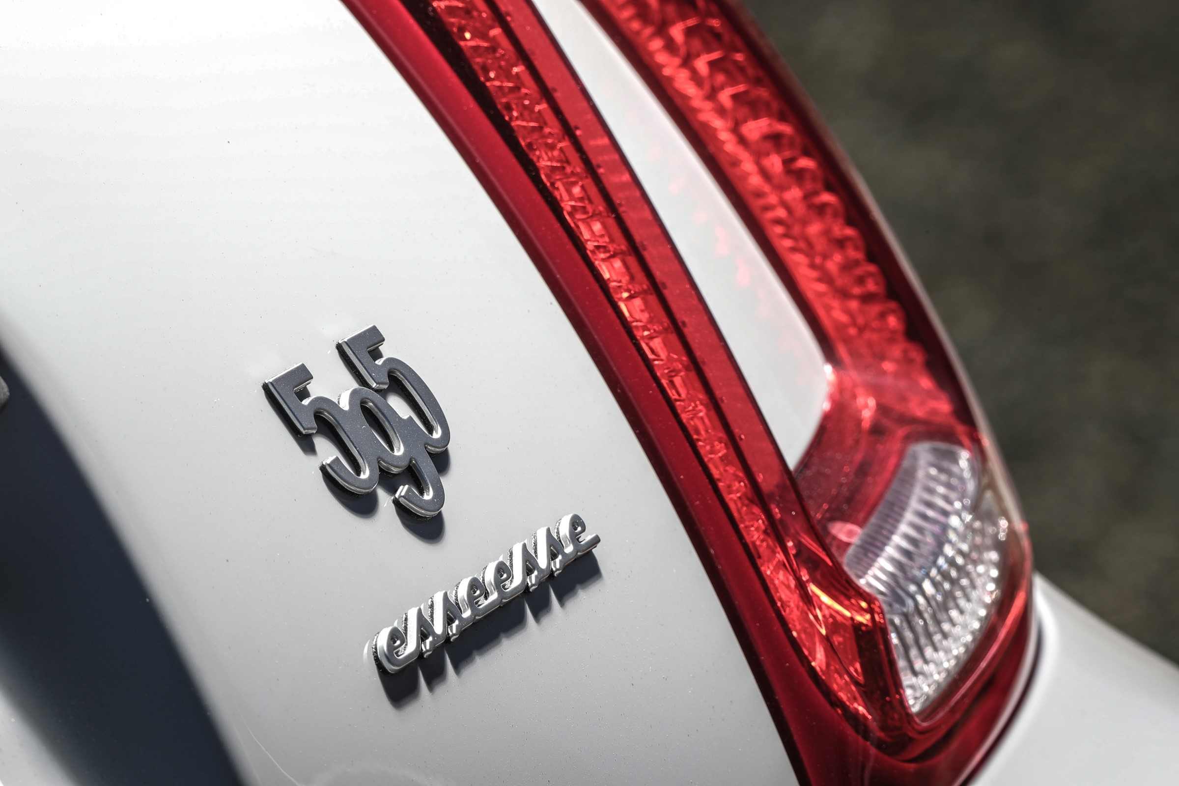 Abarth 595 Esseesse rear badge