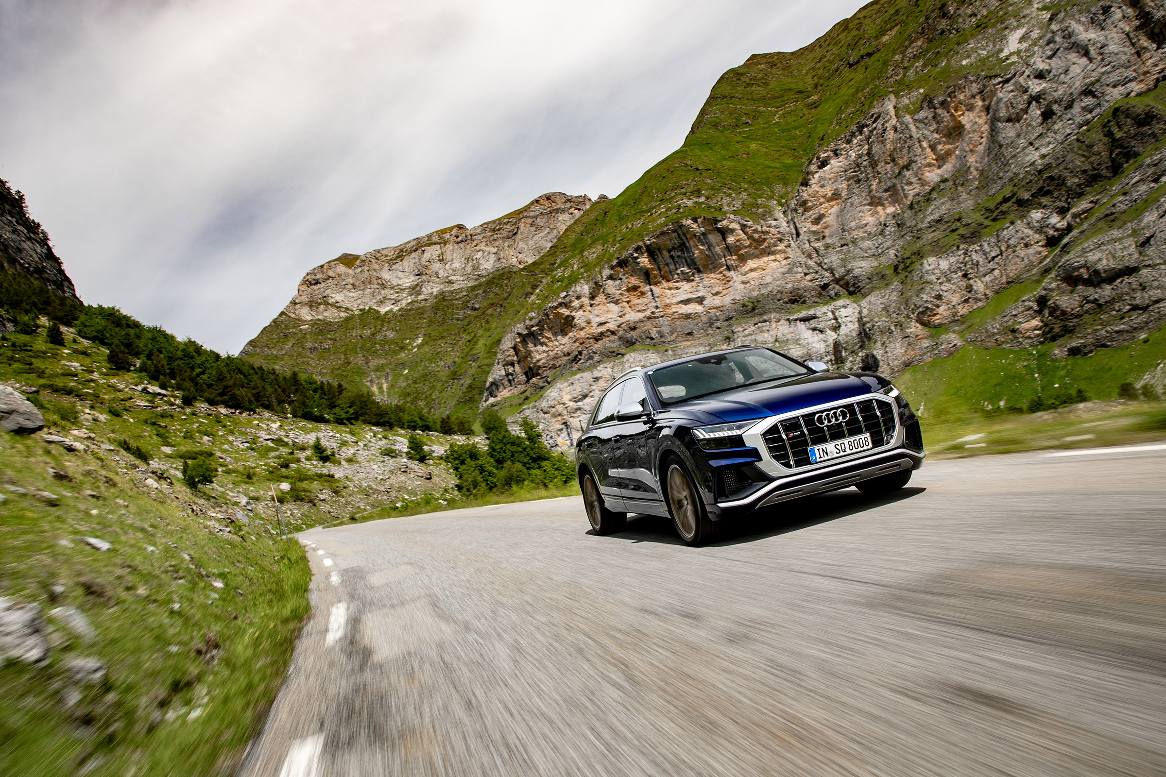 Audi SQ8 TDI review - frotn