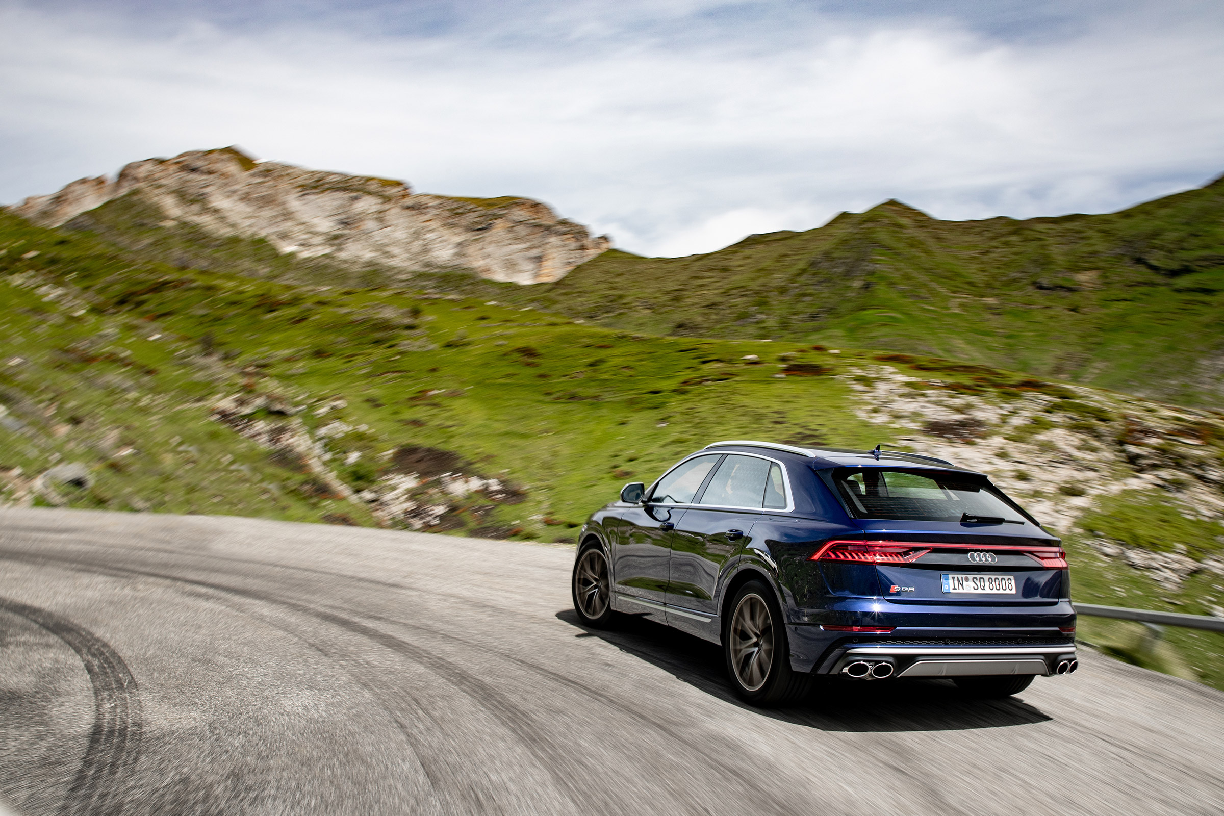 Audi SQ8 TDI review - rear