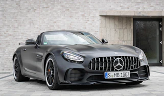 Mercedes-AMG GT R Roadster front