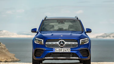 Mercedes GLB revealed - frotn